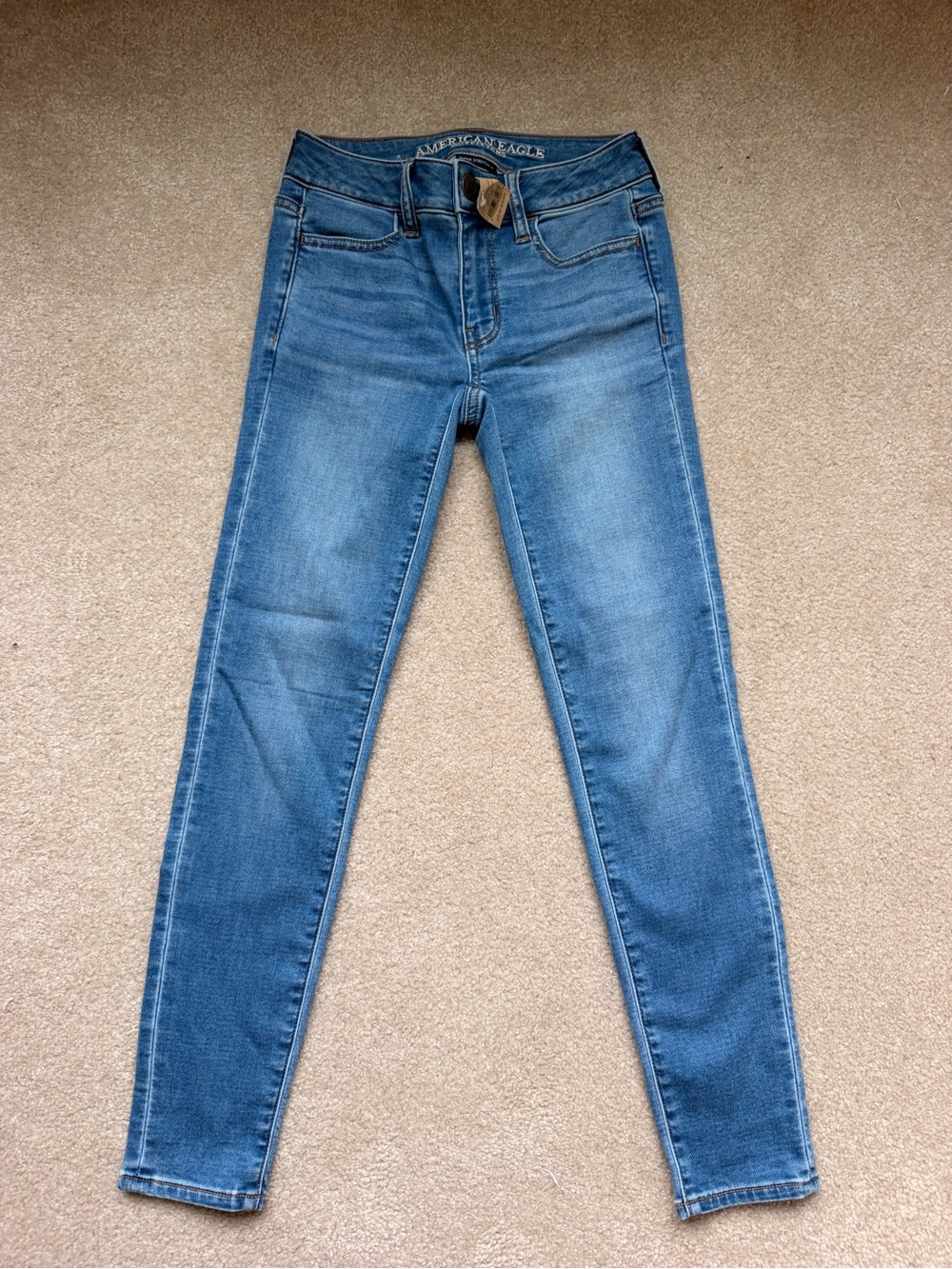 American Eagle Outfitters Women's Light-Medium Blue Skinny Jeans